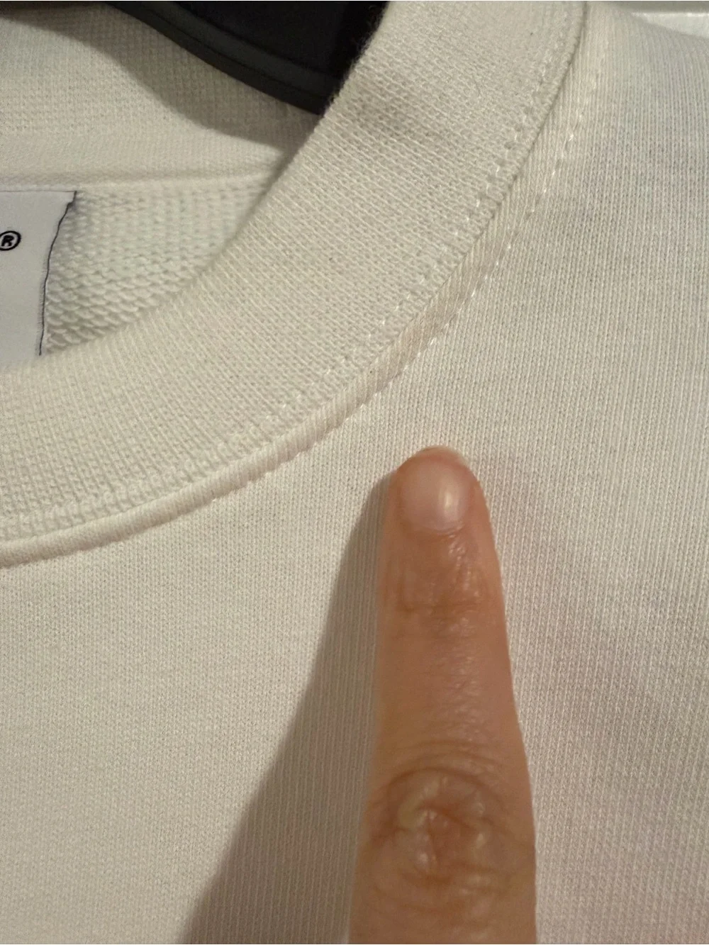 Aritzia | TNA Boyfriend Cropped Crewneck Sweatshirt | Sz 2XS (Fits like Sz S) - Picture 8 of 12